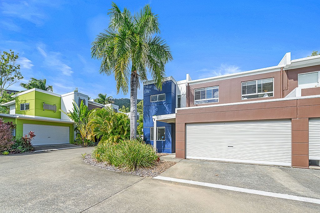 26/65 Manooka Drive CANNONVALE 15