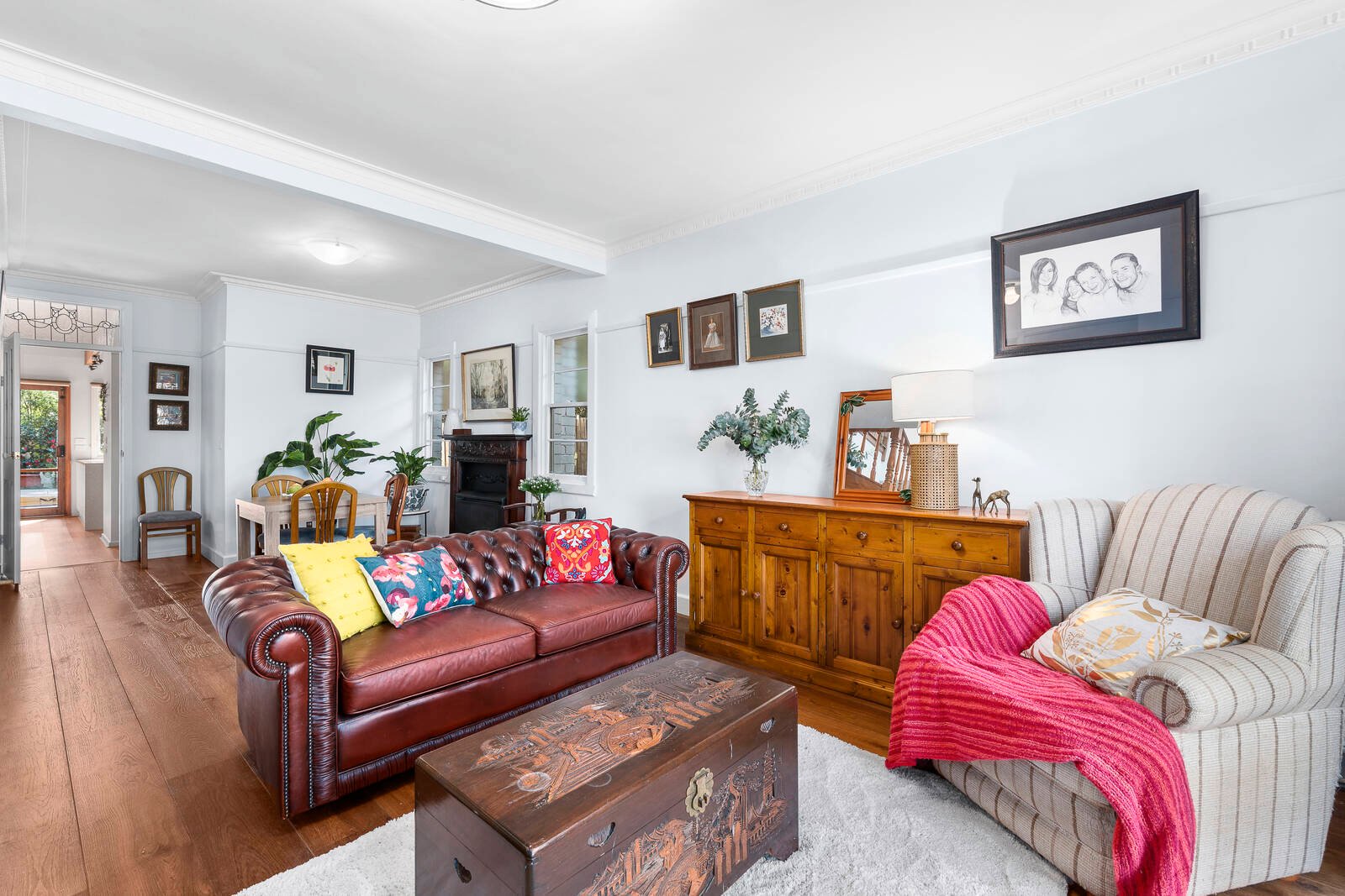 Gallery: 267 Dendy Street