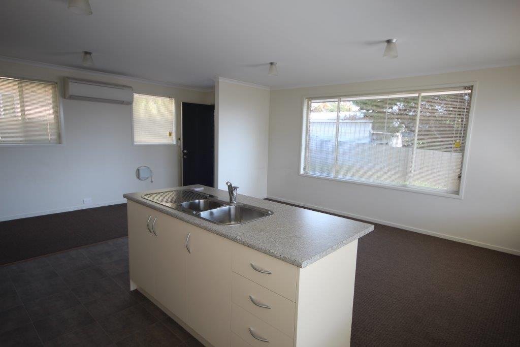 2/67 Edinburgh Crescent GOODWOOD 2