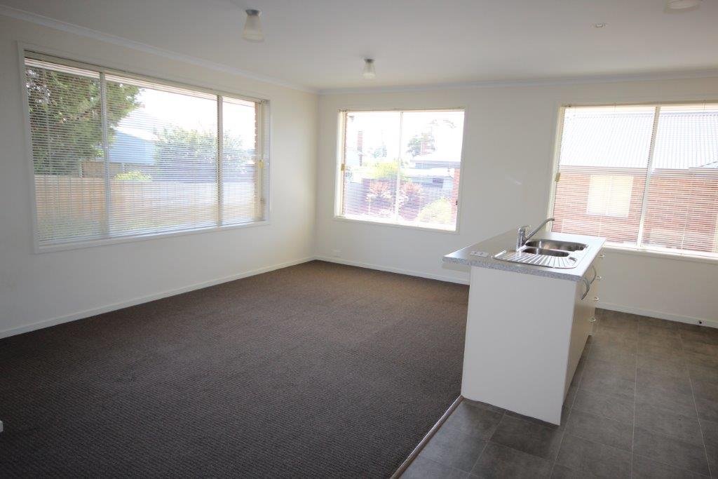 2/67 Edinburgh Crescent GOODWOOD 5