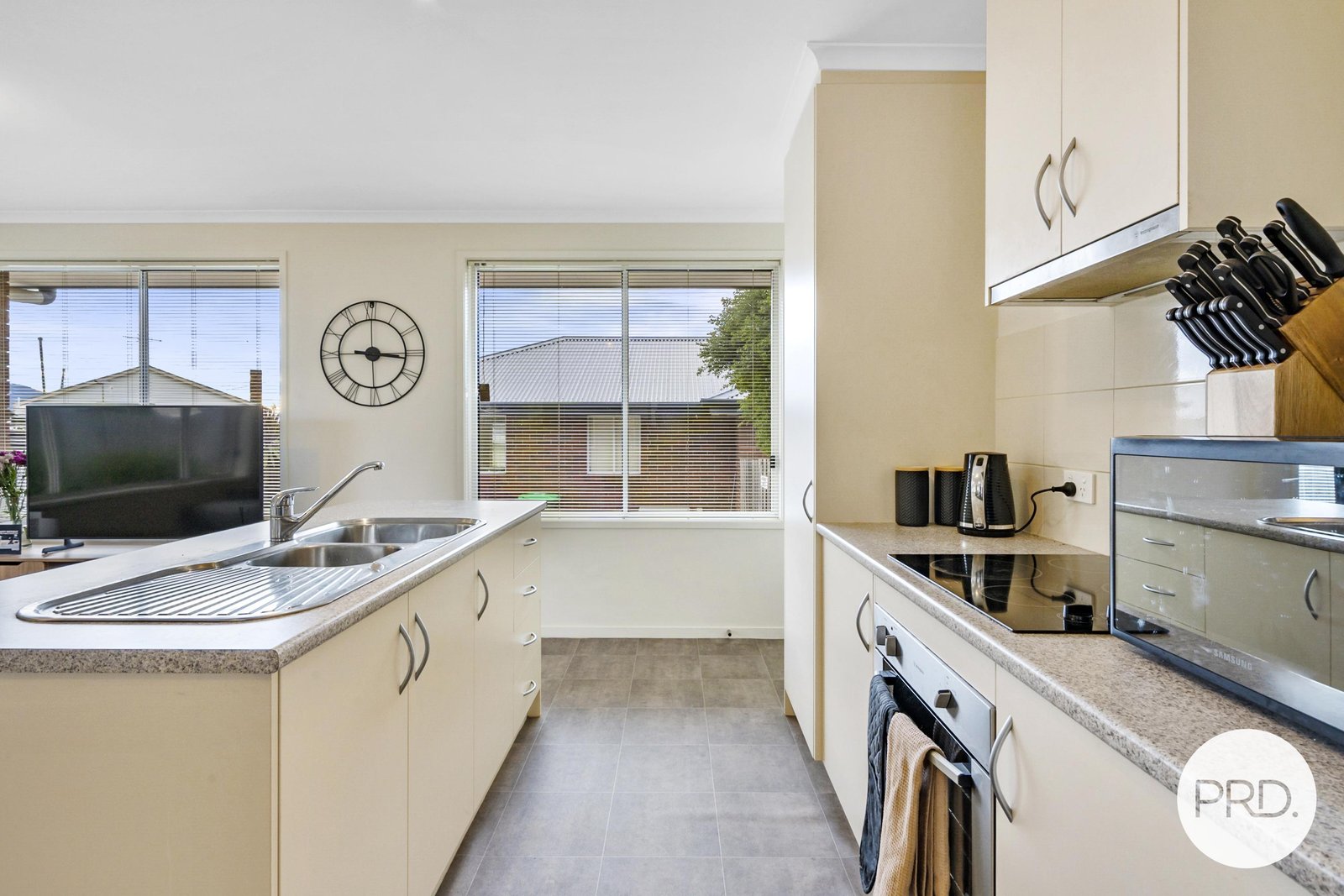 2/67 Edinburgh Crescent GOODWOOD 6