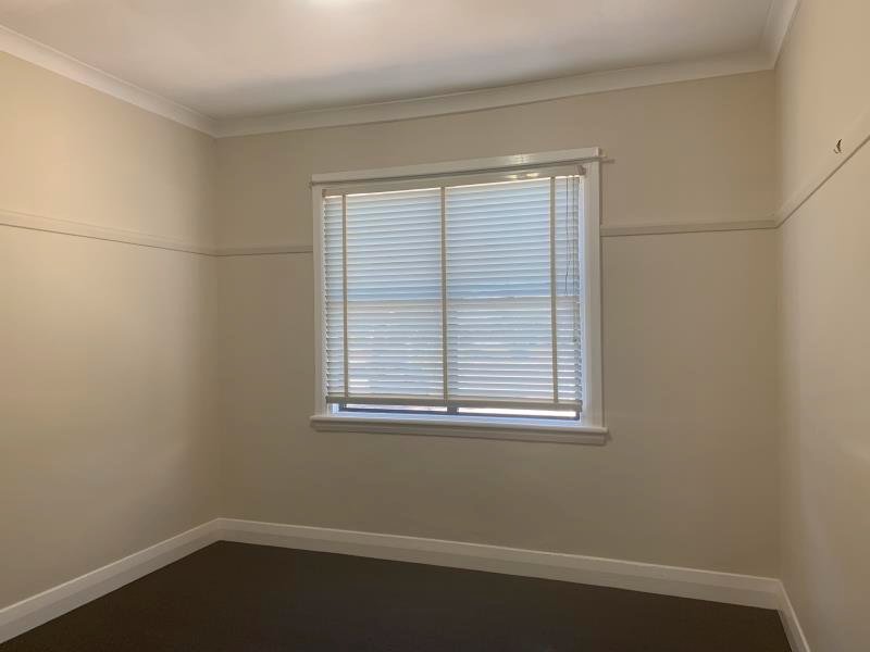 2/67 Mathews Street TAMWORTH 5