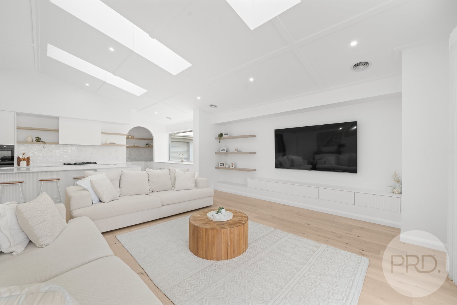 267 Muttama Parade GOBBAGOMBALIN 10