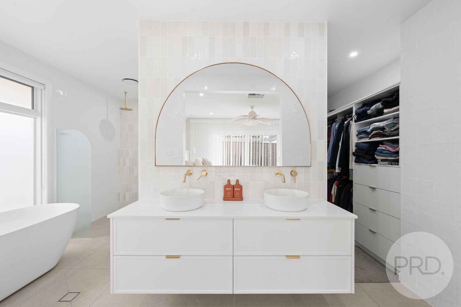 267 Muttama Parade GOBBAGOMBALIN 16