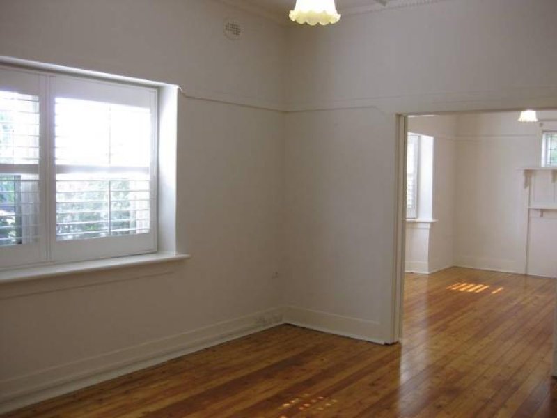 Gallery: 2/67 Shelley Street