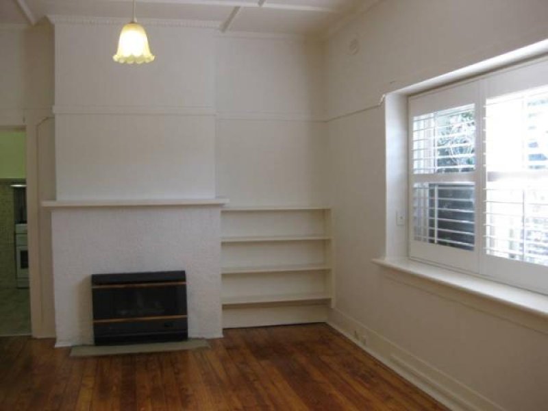 Gallery: 2/67 Shelley Street