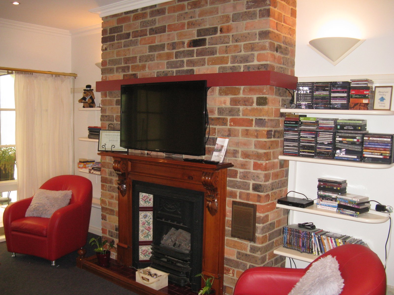 Gallery: 267 Spring Road