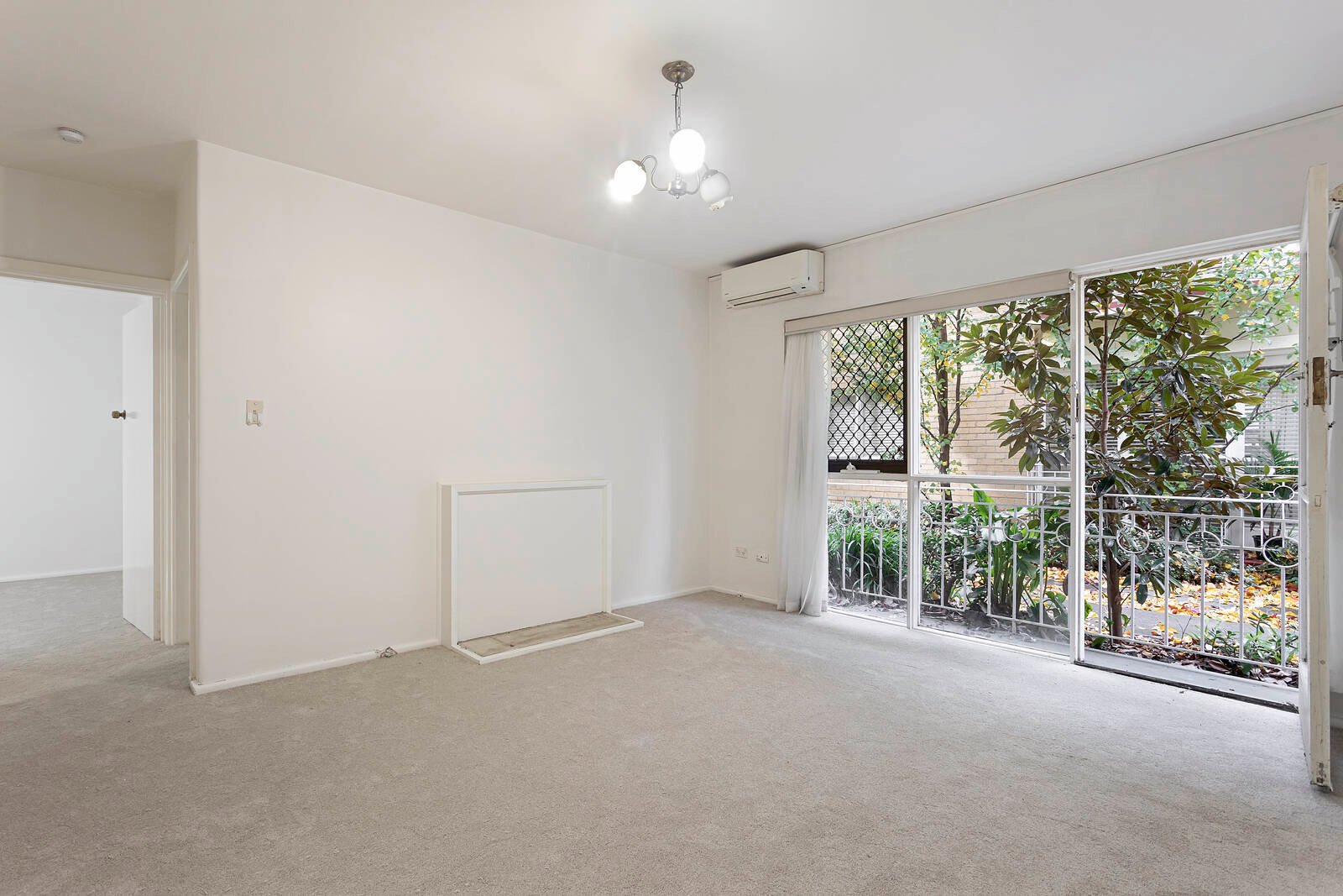 Real Estate and Property in 2/67 Tennyson Street, Elwood, VIC