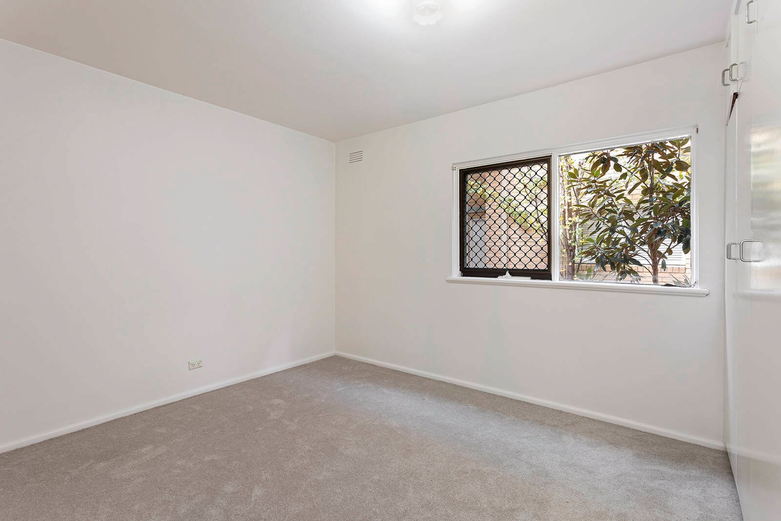 Real Estate and Property in 2/67 Tennyson Street, Elwood, VIC
