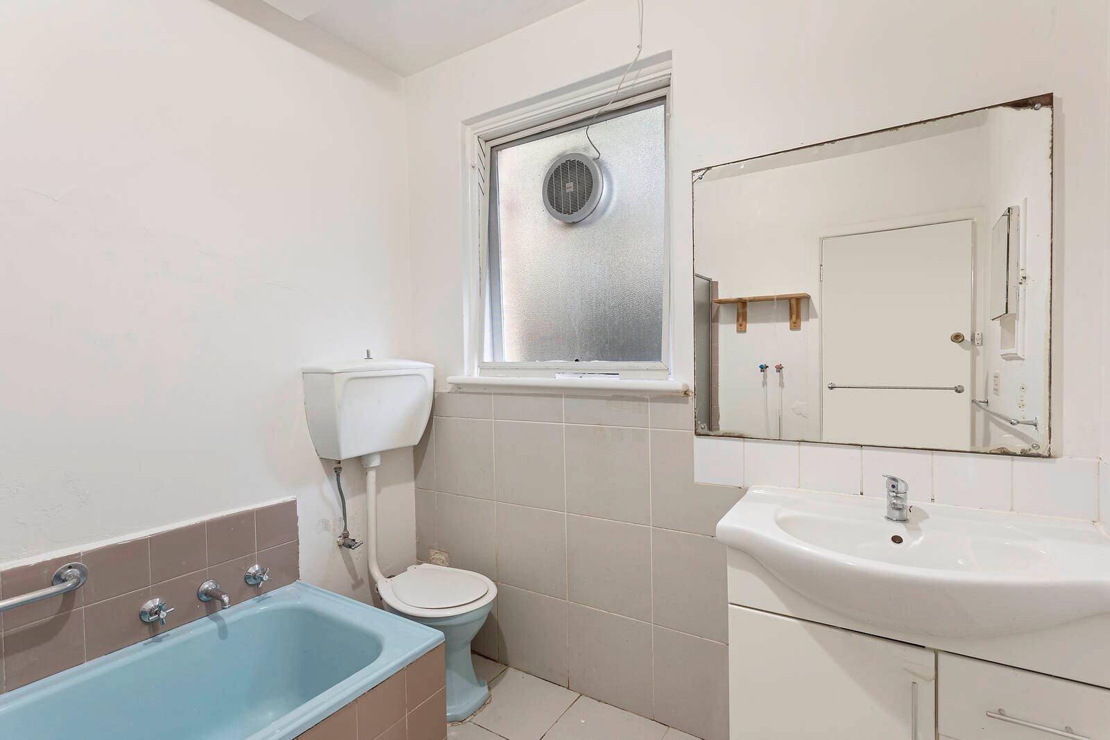 Real Estate and Property in 2/67 Tennyson Street, Elwood, VIC