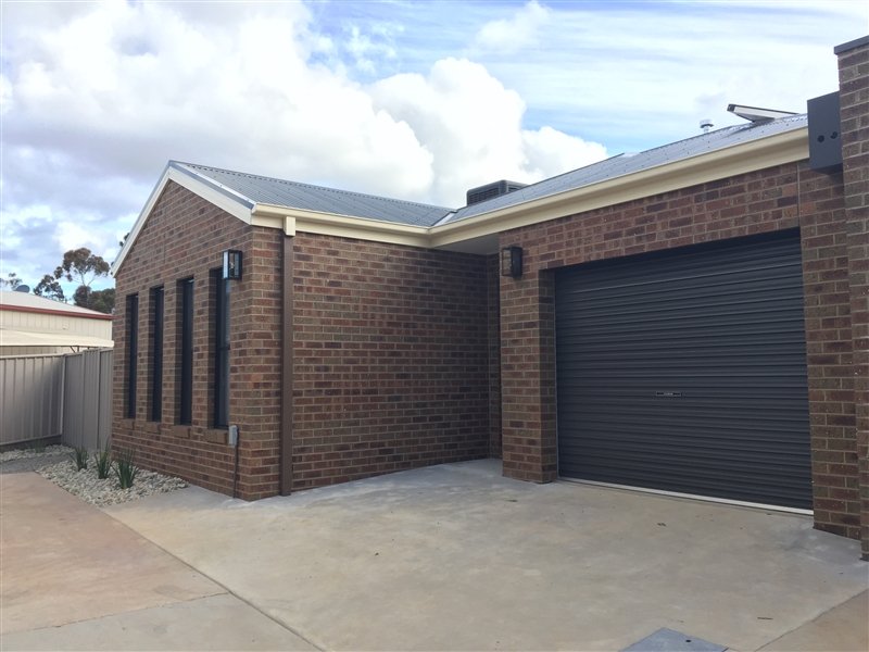 2/68 Bannister Street NORTH BENDIGO 1