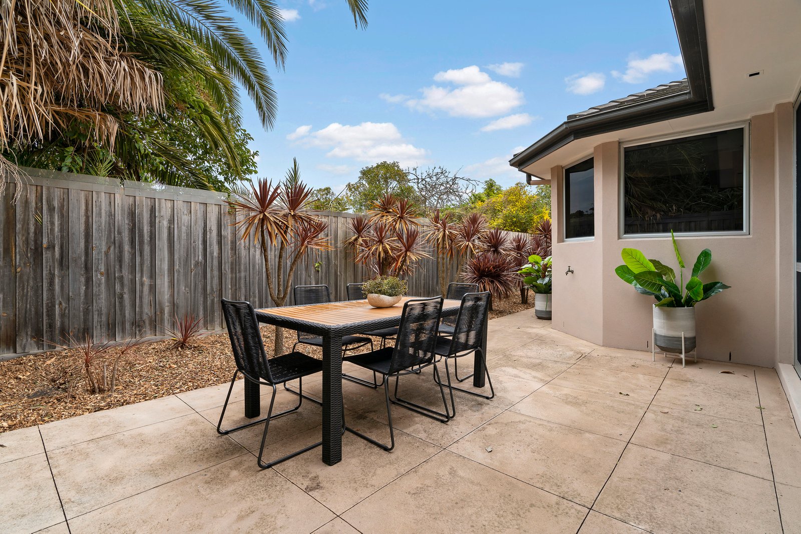 Real Estate and Property in 2/68 Burrindi Road, Caulfield South, VIC