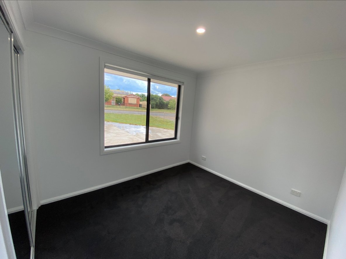 2/68 Flinders Street TAMWORTH 5
