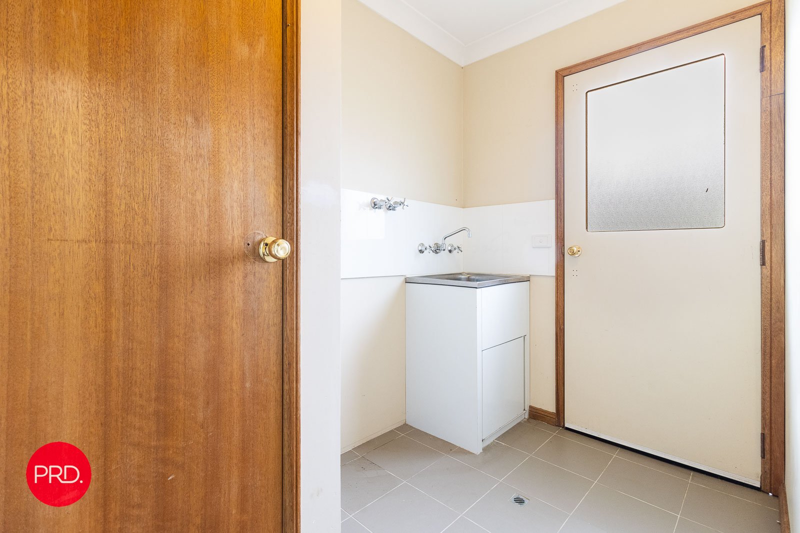 268 Foxlow Street CAPTAINS FLAT 12