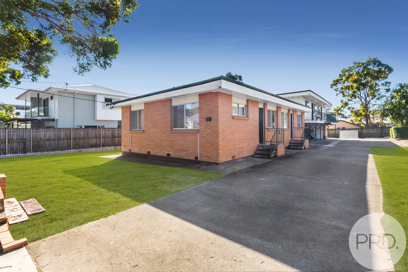 2/68 Jenner Street NUNDAH 1