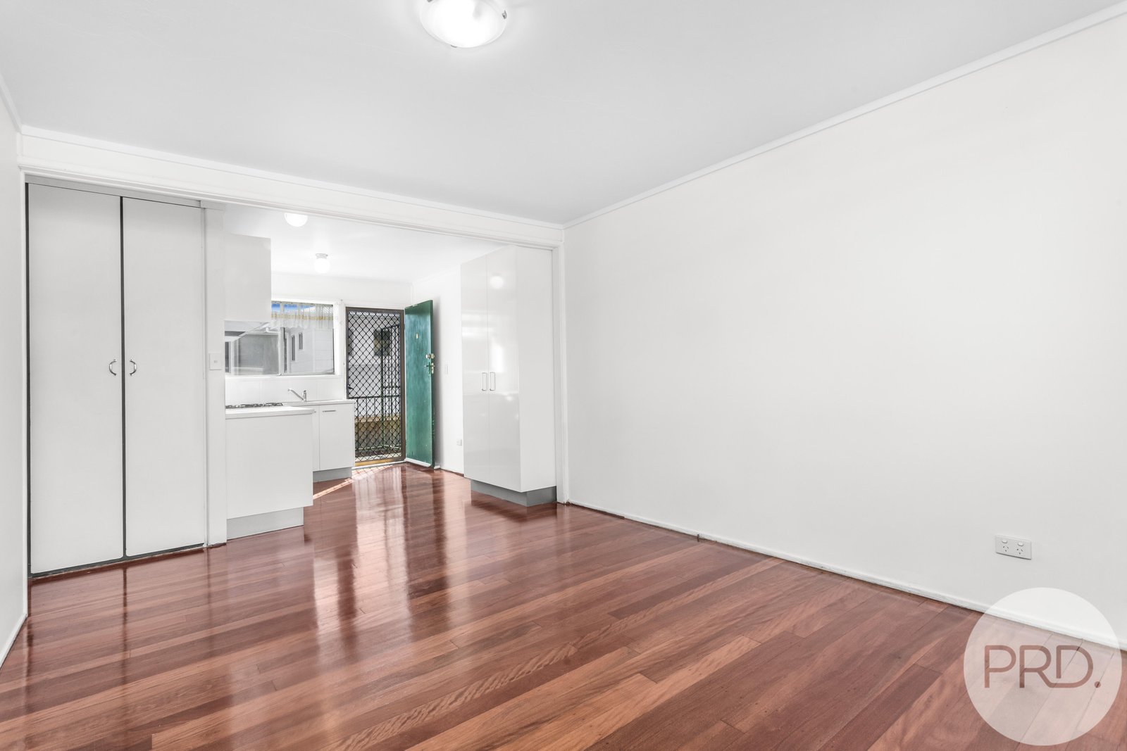 2/68 Jenner Street NUNDAH 9