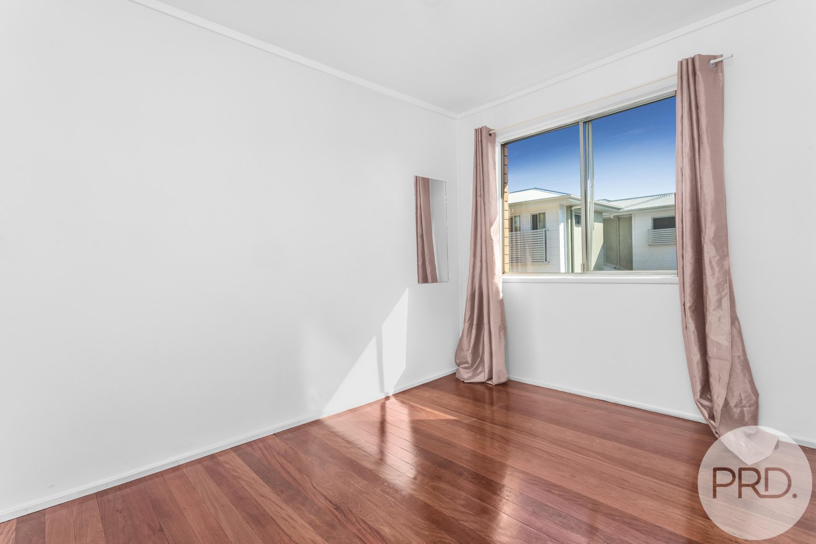 2/68 Jenner Street NUNDAH 13