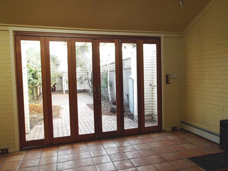 Gallery: 268 Richardson Street