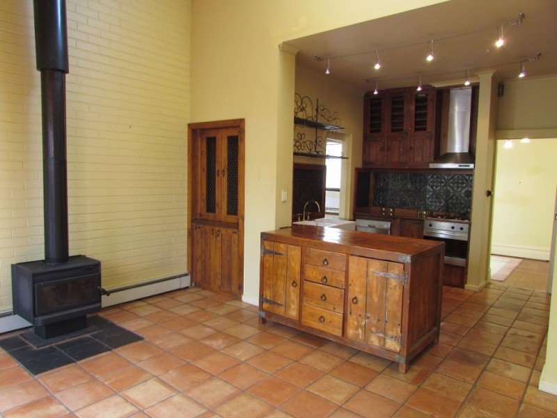 Gallery: 268 Richardson Street