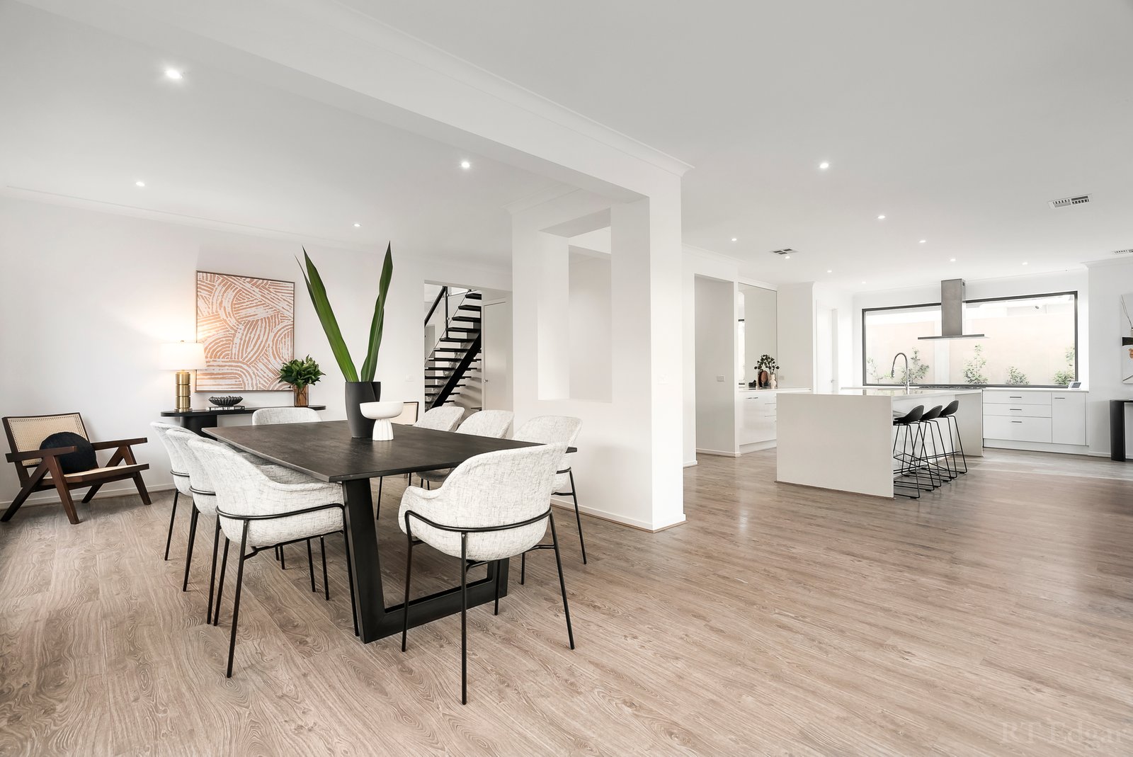 Real Estate and Property in 268 Station Street, Edithvale, VIC