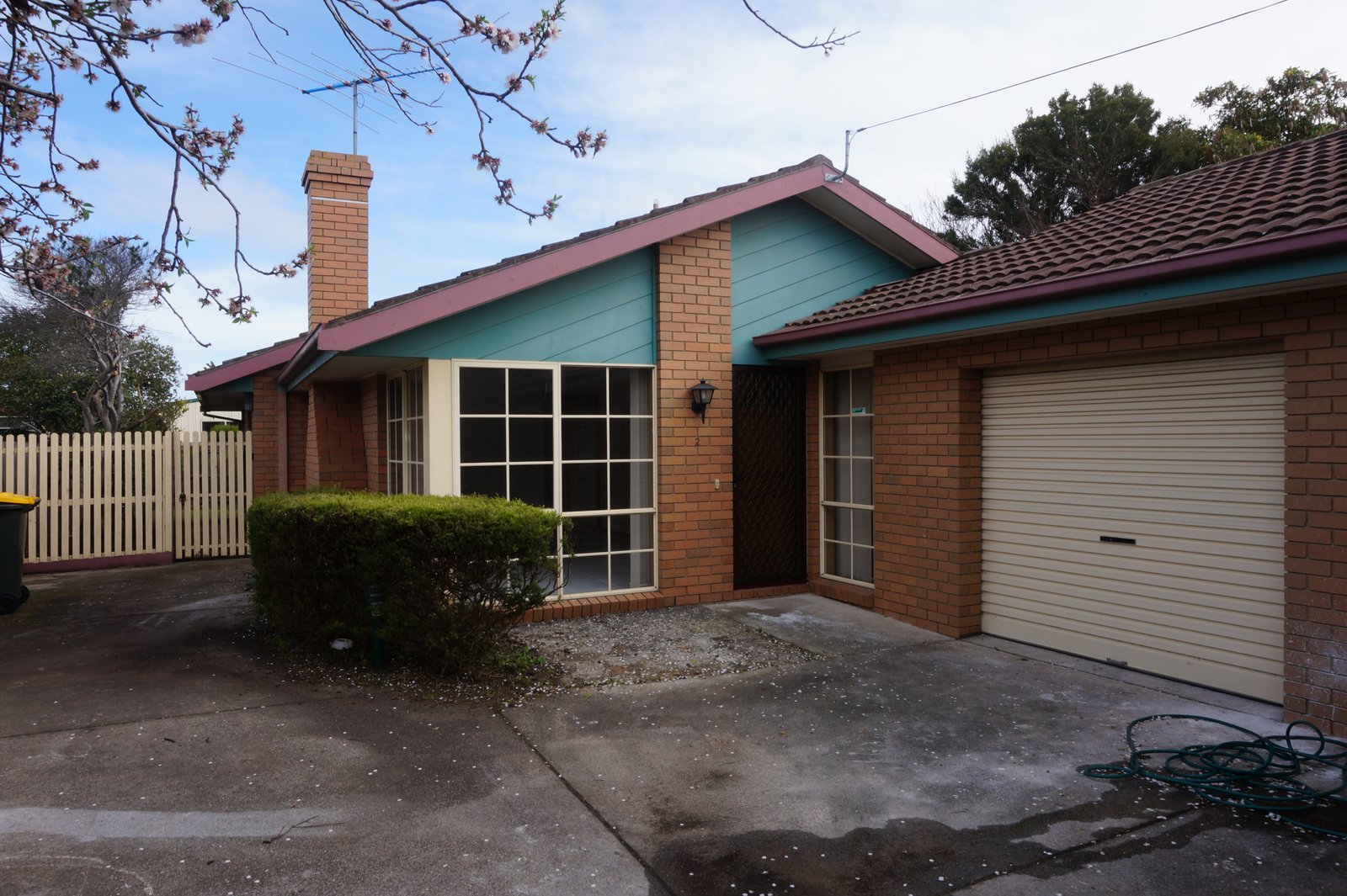 Photos: 2/68 Wilsons Road
