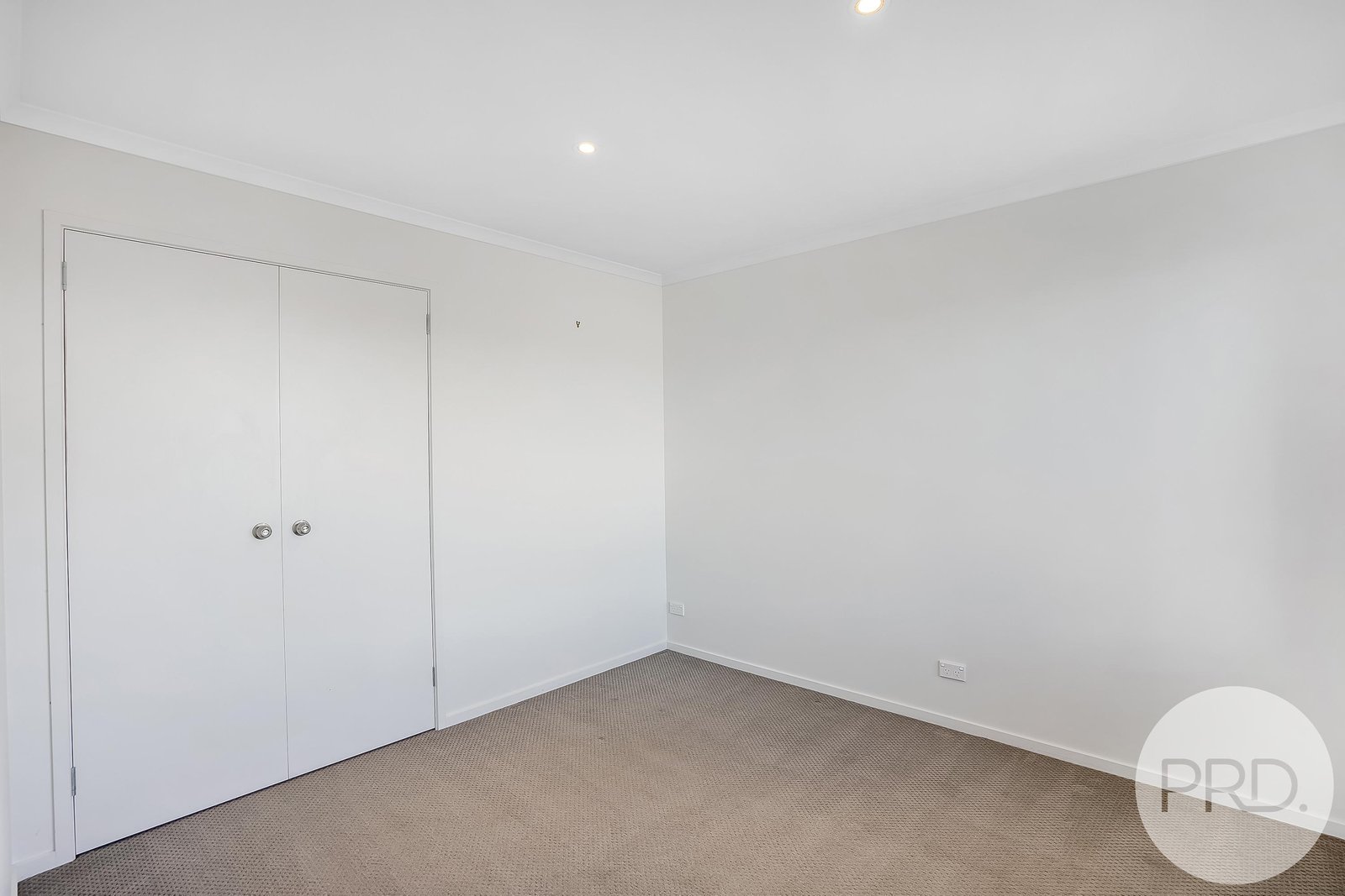 2/682 Oceana Drive TRANMERE 2