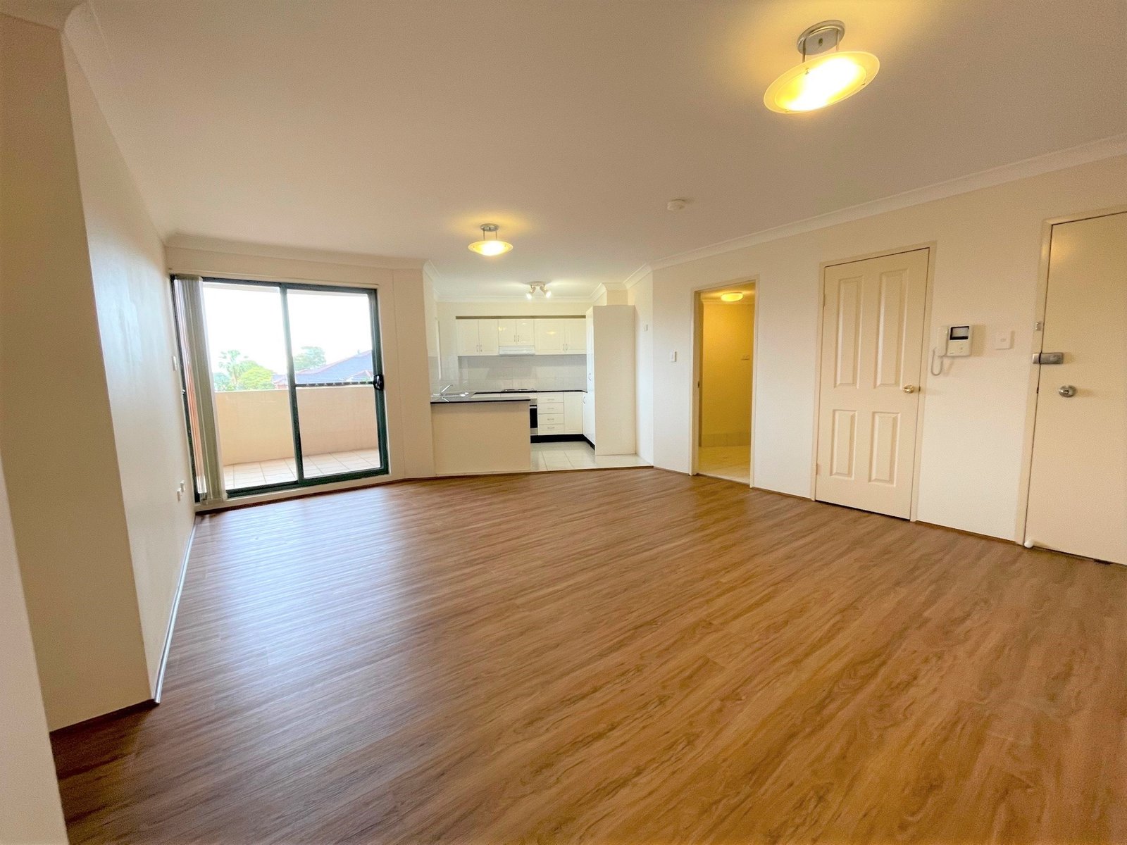 26/9-13 West Street HURSTVILLE 2