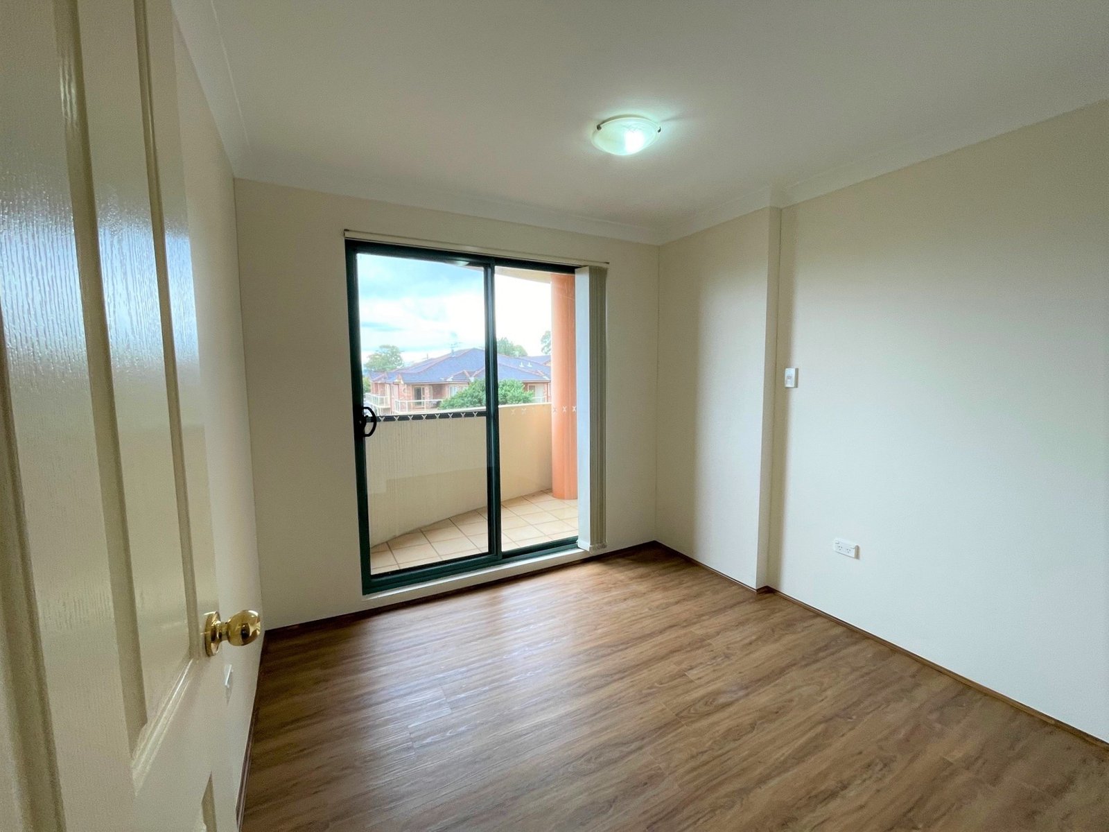 26/9-13 West Street HURSTVILLE 9