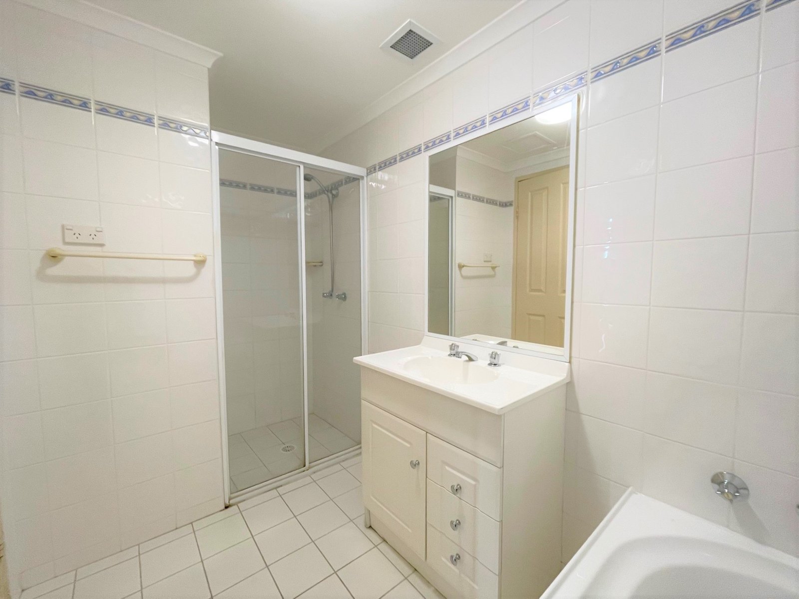 26/9-13 West Street HURSTVILLE 4