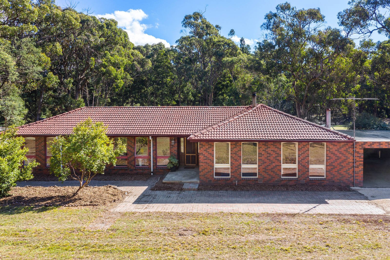 Real Estate and Property in 269 Canning Park Road, Woodend, VIC