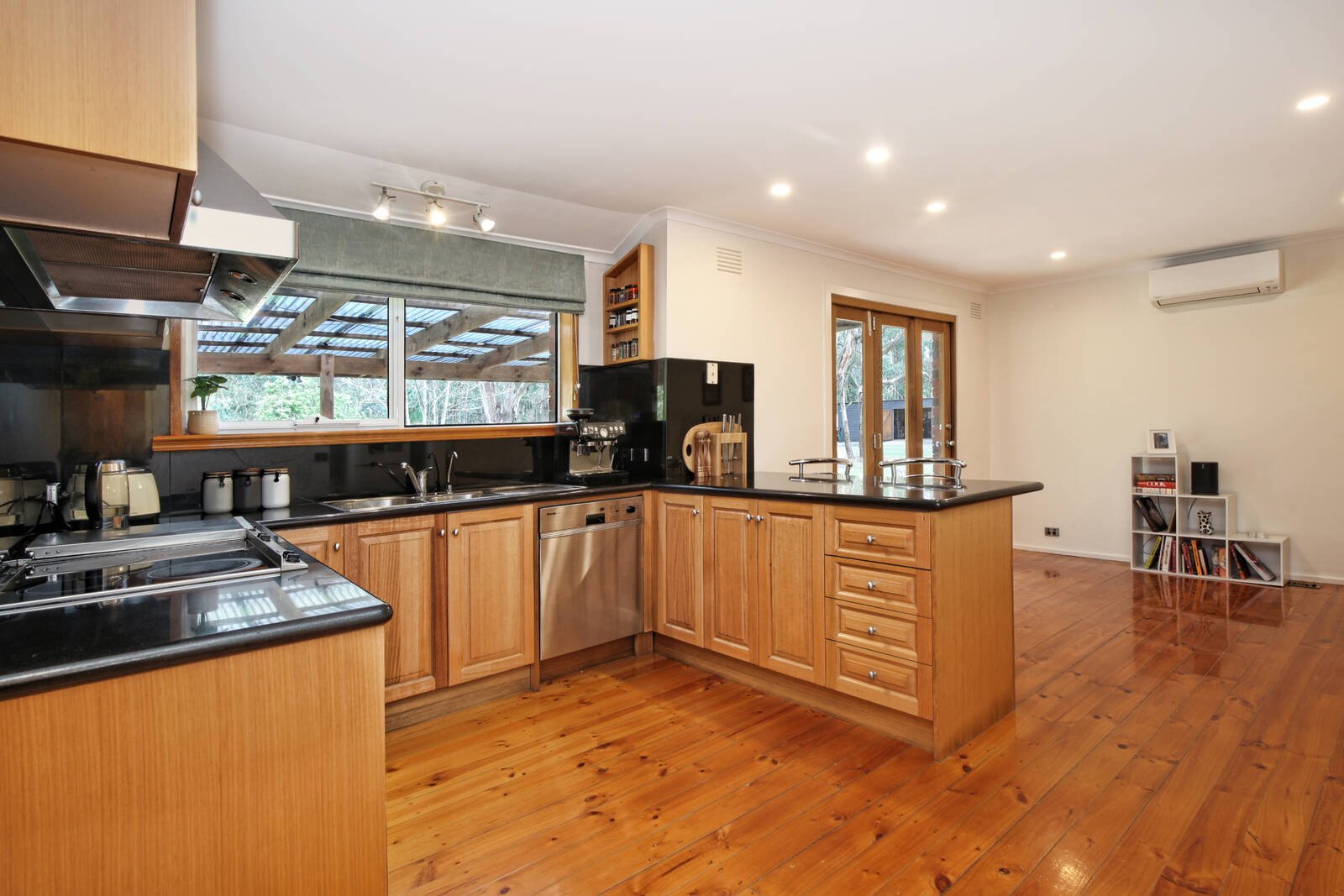 Real Estate and Property in 269 Canning Park Road, Woodend, VIC