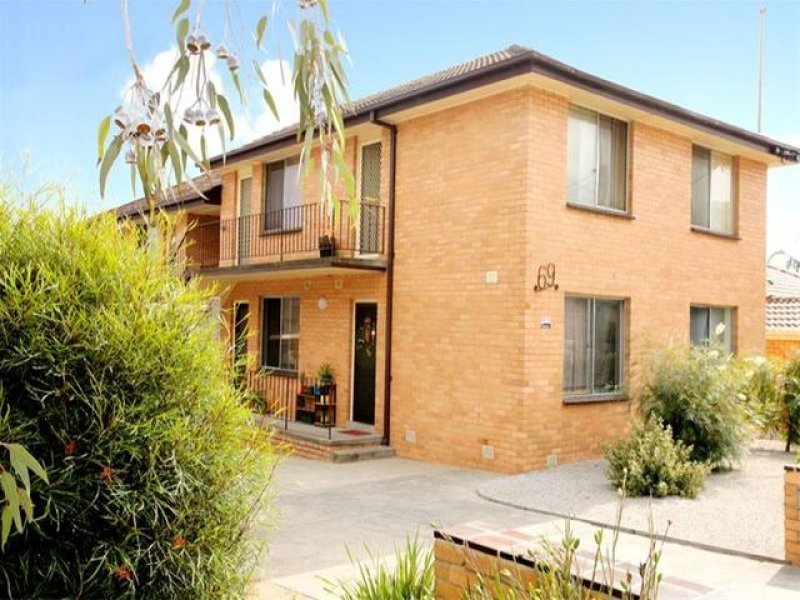Gallery: 2/69 Collins Street