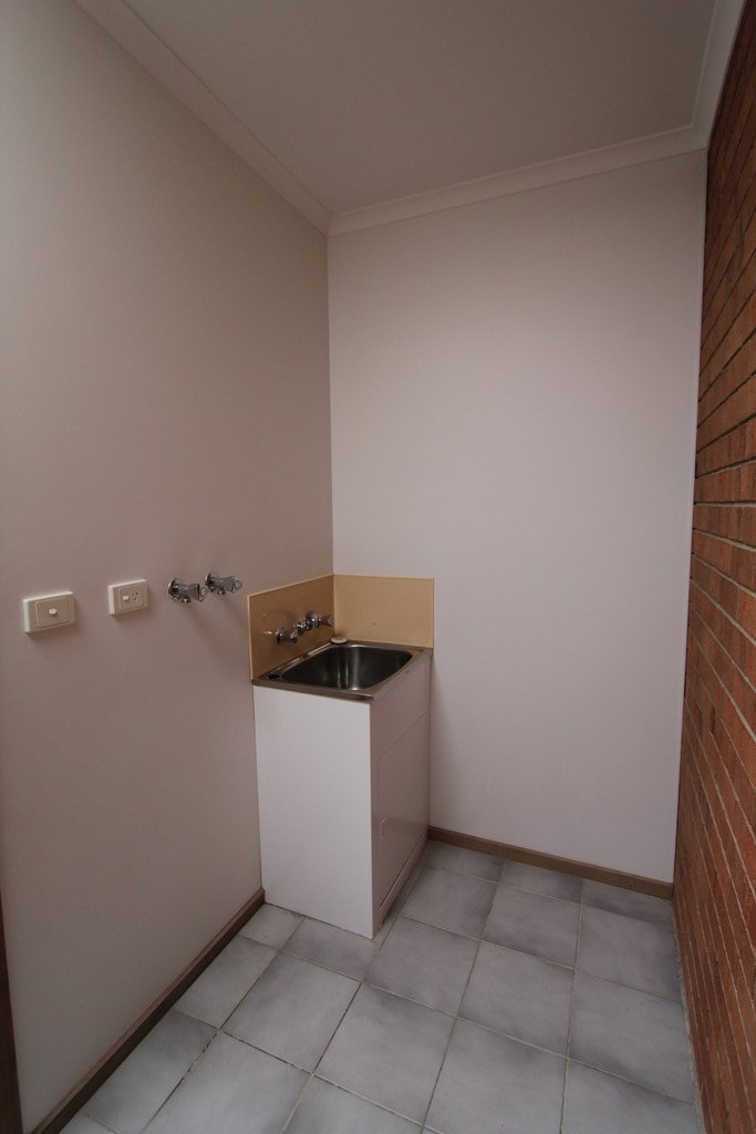 2/69 Gillies Street South ALFREDTON 11