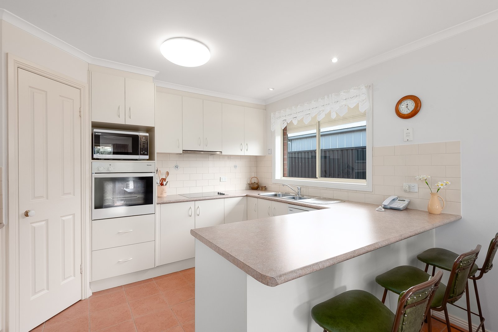 Gallery: 2/69 Rollins Road