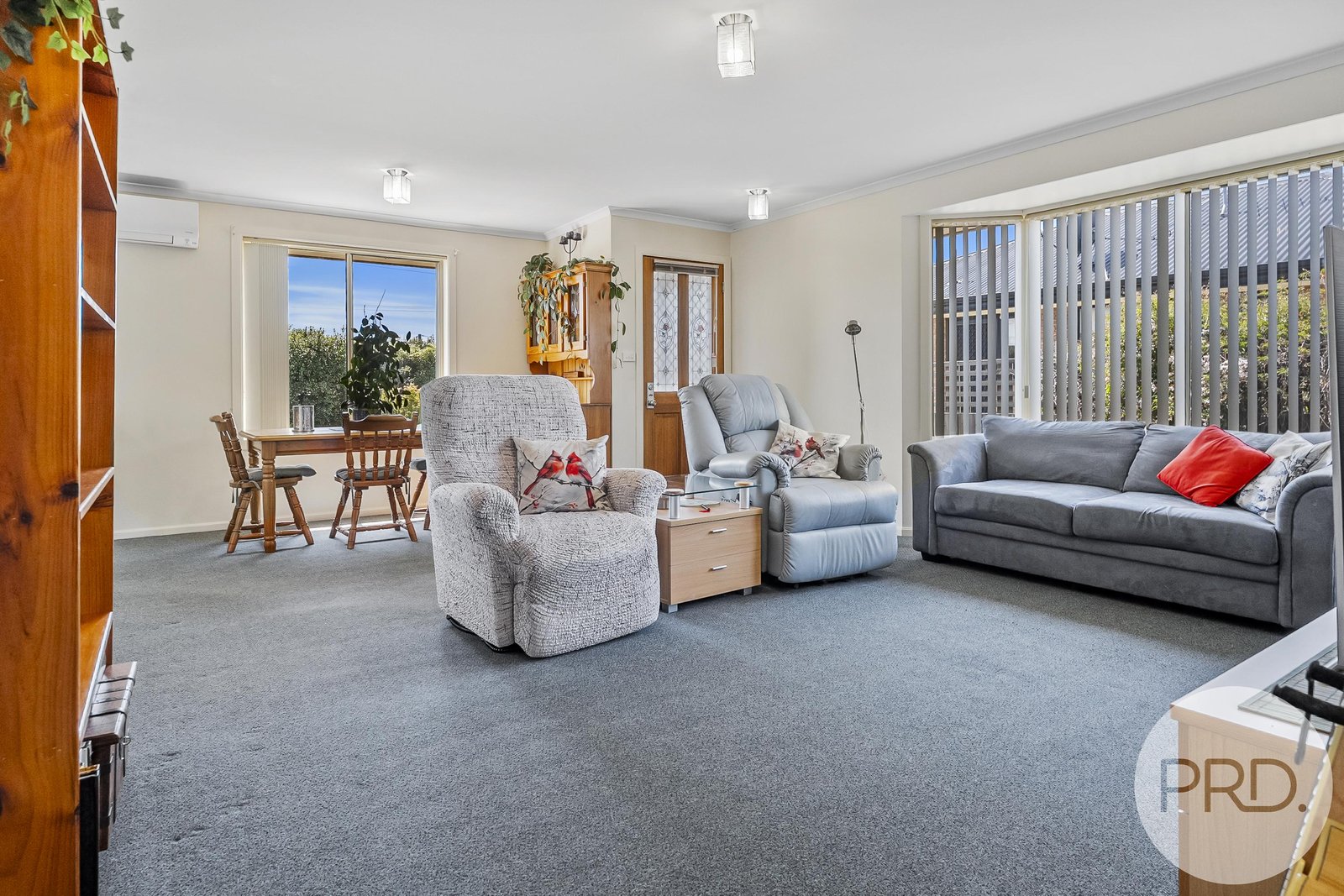 2/69 William Street BRIGHTON 2