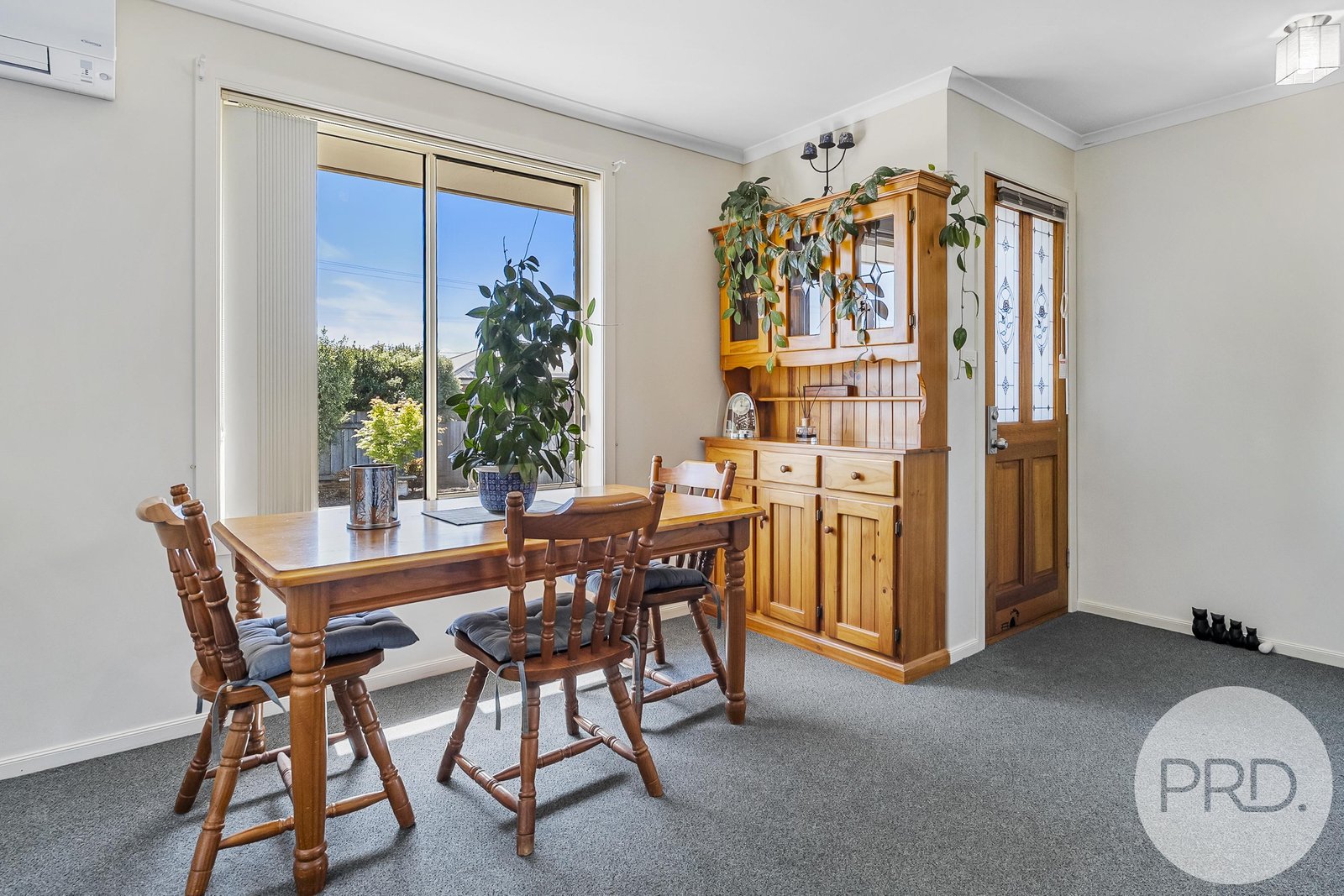 2/69 William Street BRIGHTON 8