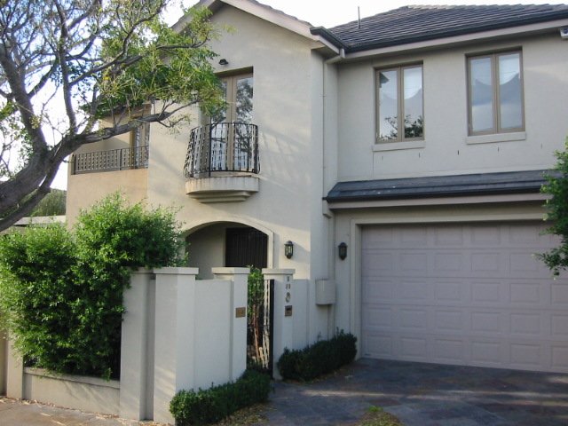 Gallery: 2/69 Wilson Street