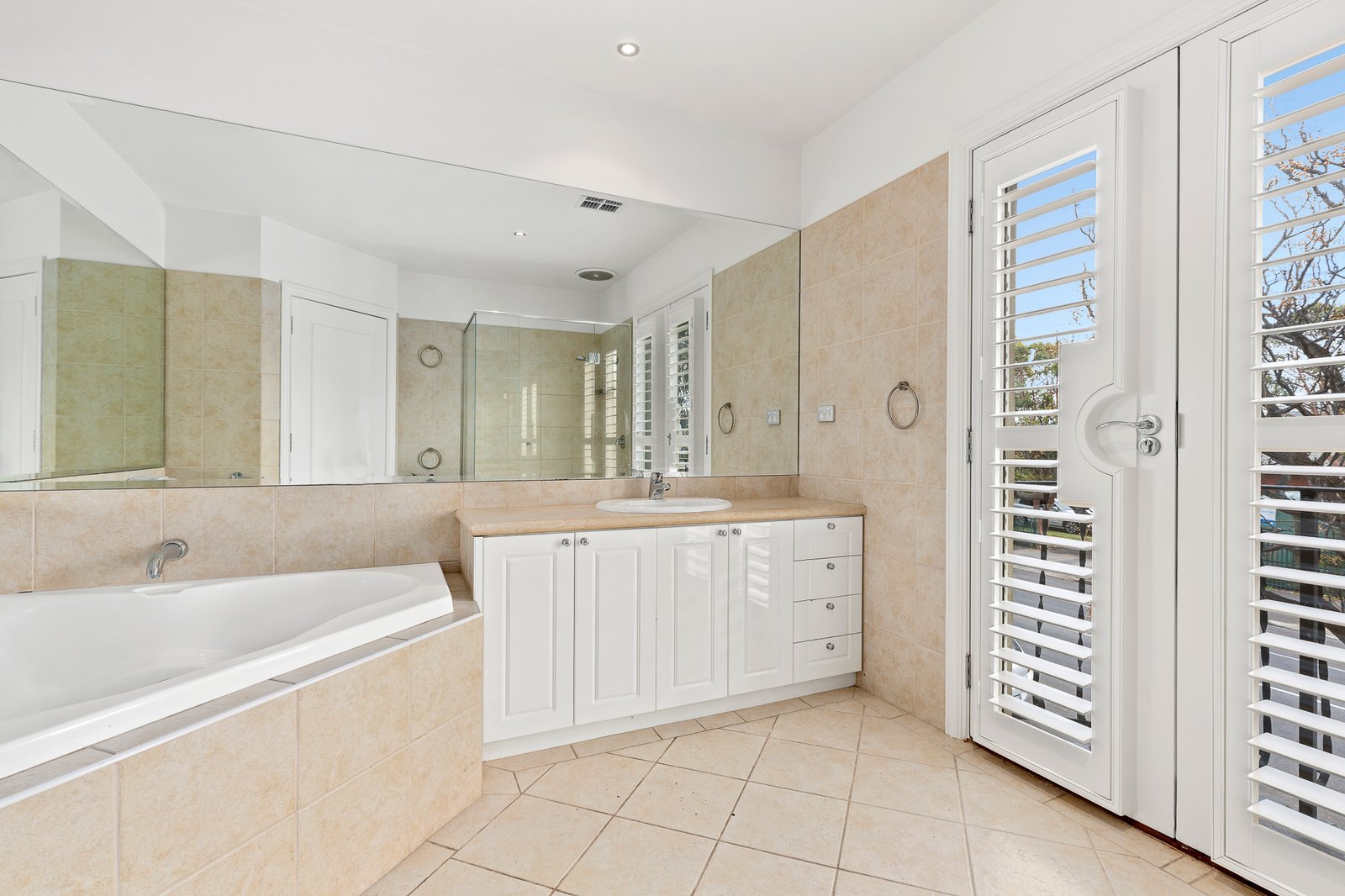Gallery: 2/69 Wilson Street