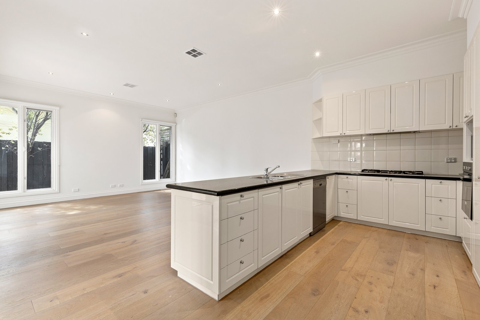 Gallery: 2/69 Wilson Street