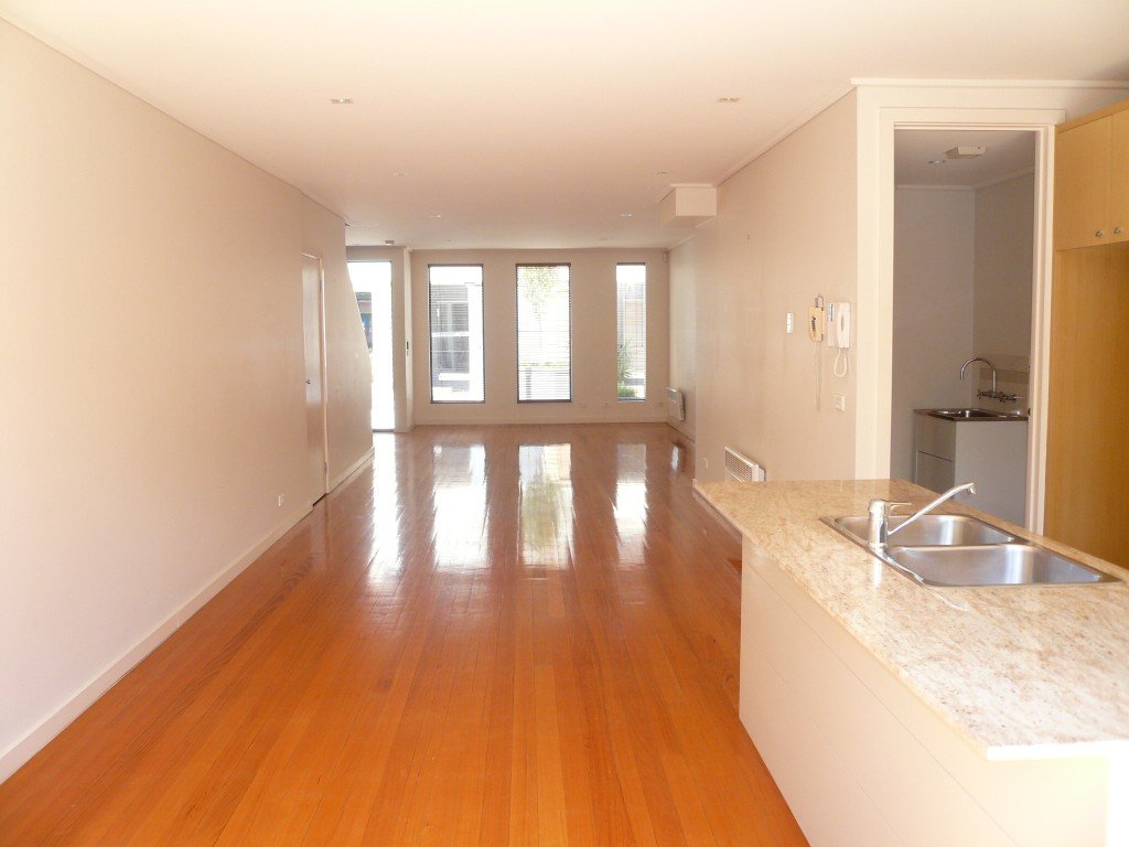 Gallery: 26/95-107 Cruikshank Street