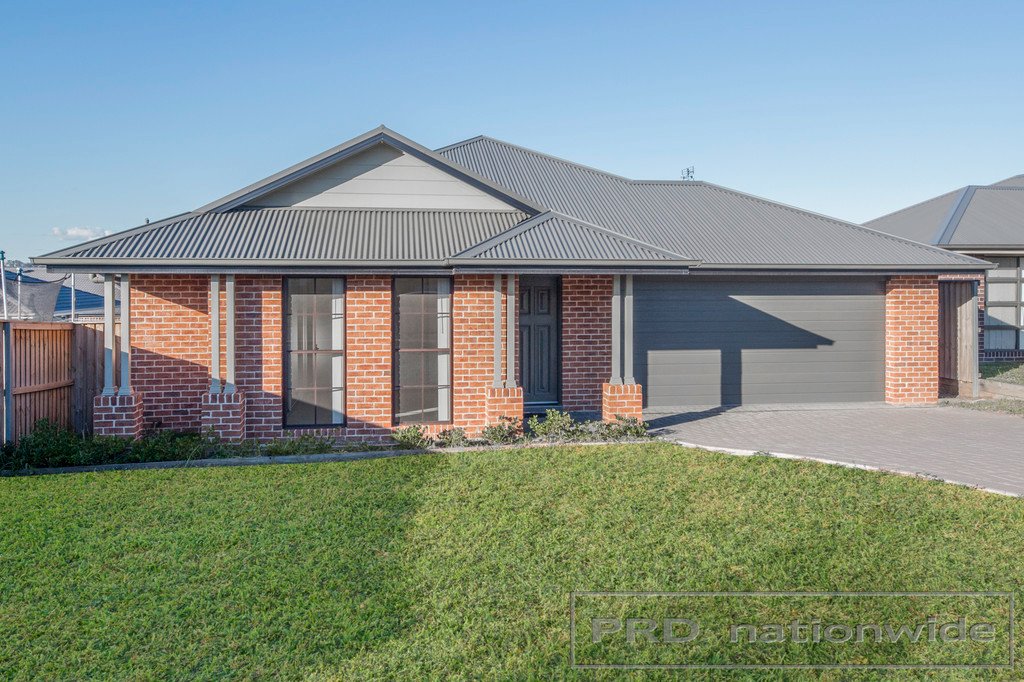 26a Finch Crescent ABERGLASSLYN 17