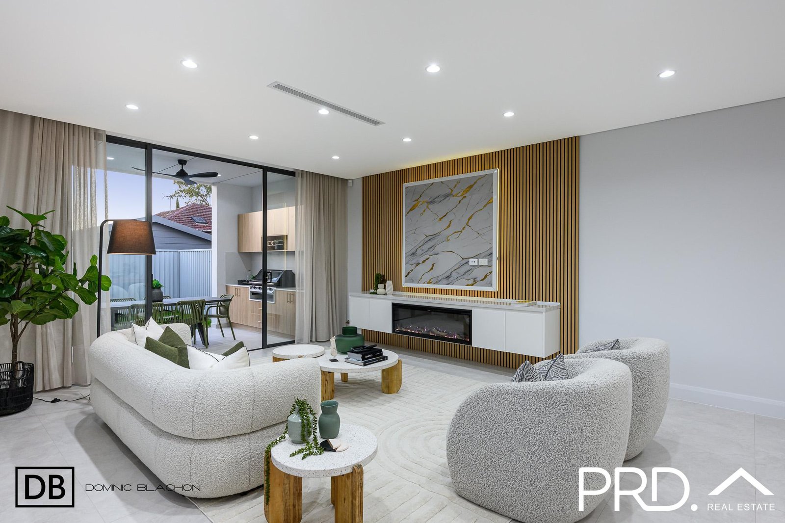 26a Kathleen Parade PICNIC POINT 5