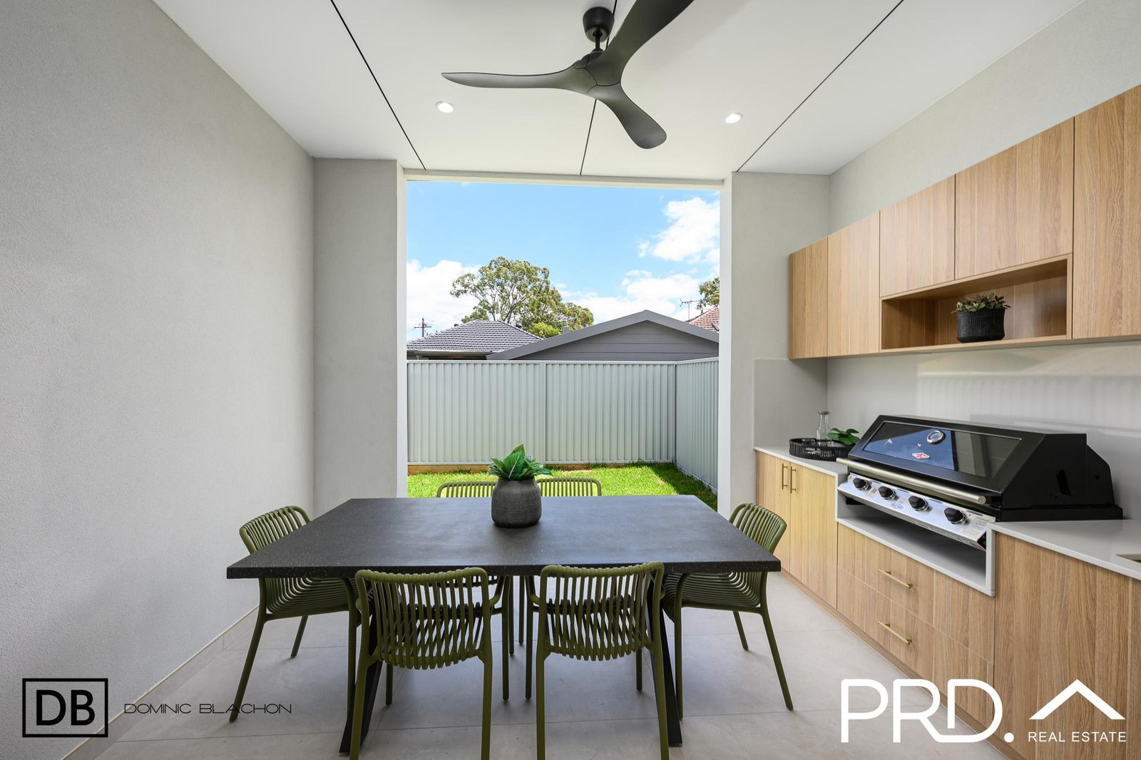 26a Kathleen Parade PICNIC POINT 11