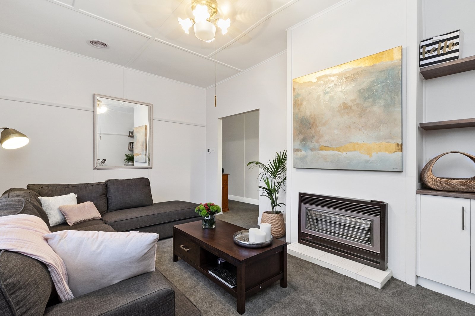 Gallery: 26A King Street South