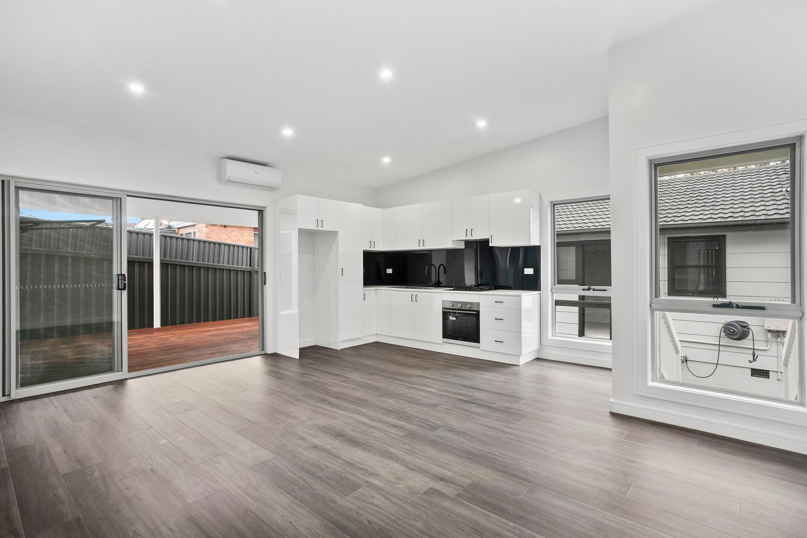 26a Kurrawa Crescent KOONAWARRA 2