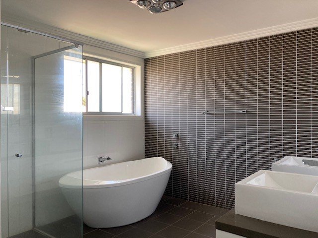 26a Loddon Circuit ALBION PARK 3