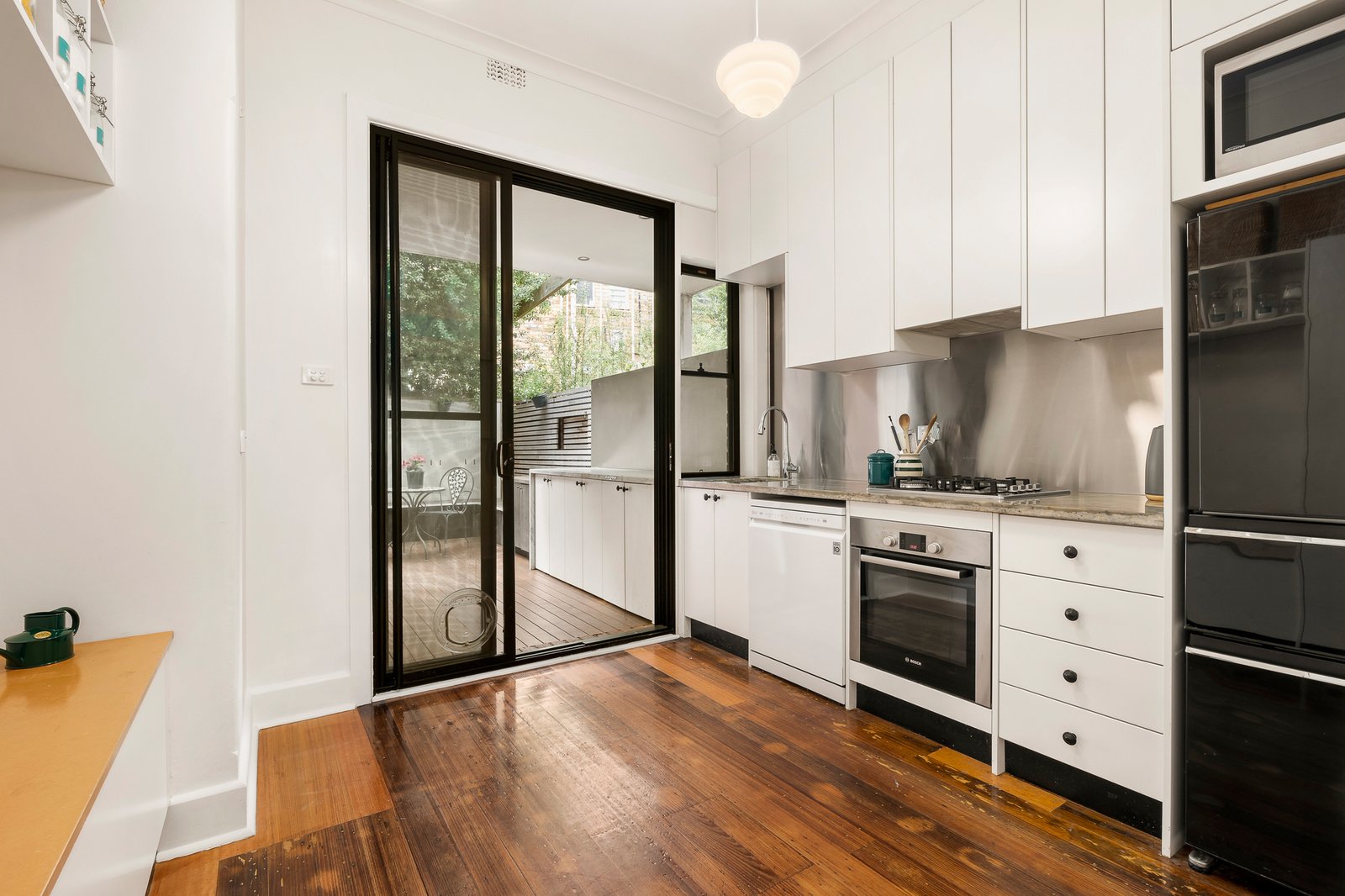 Gallery: 2/6a Southey Street