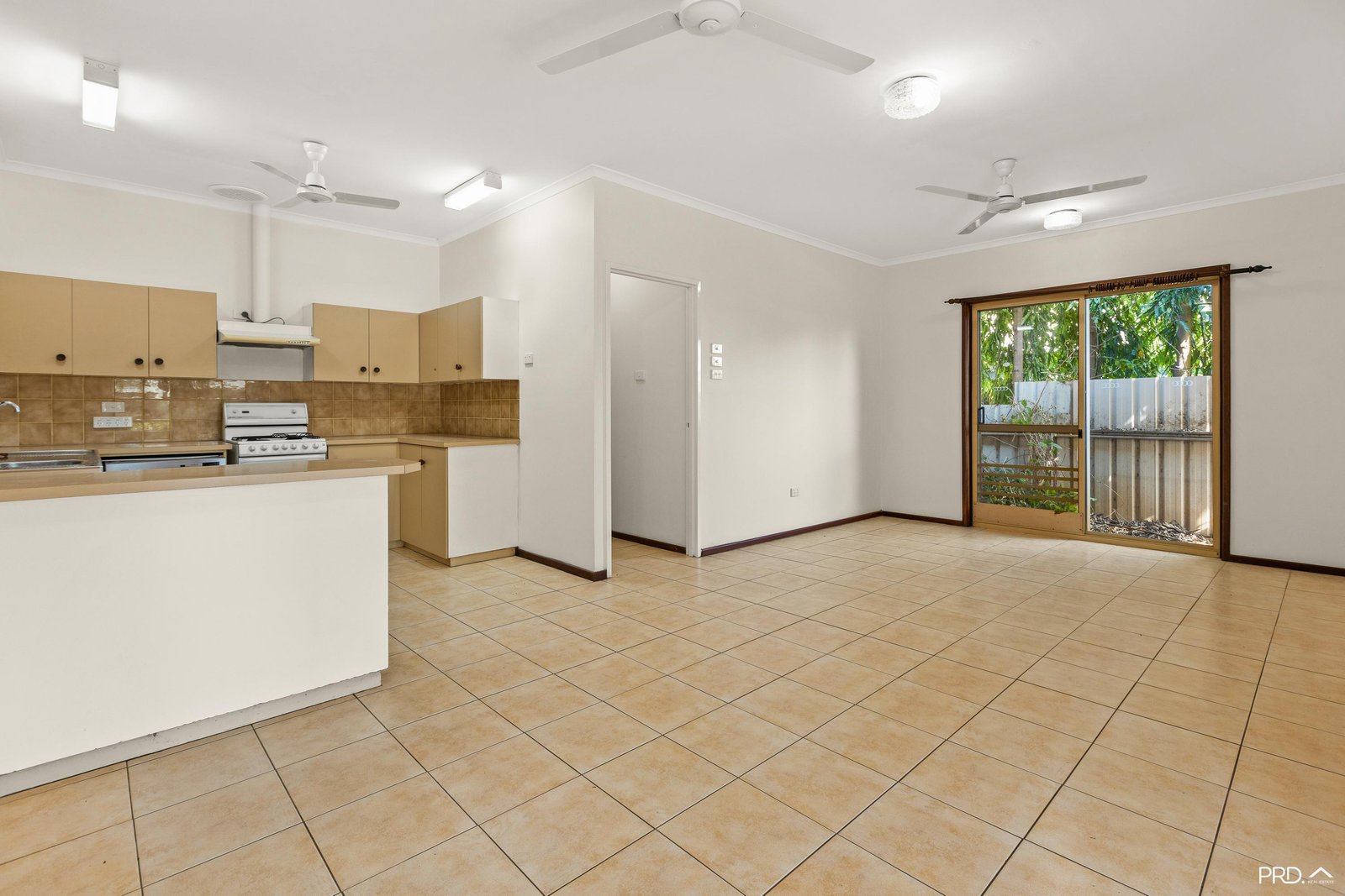 26b De Marchi Road CABLE BEACH 9