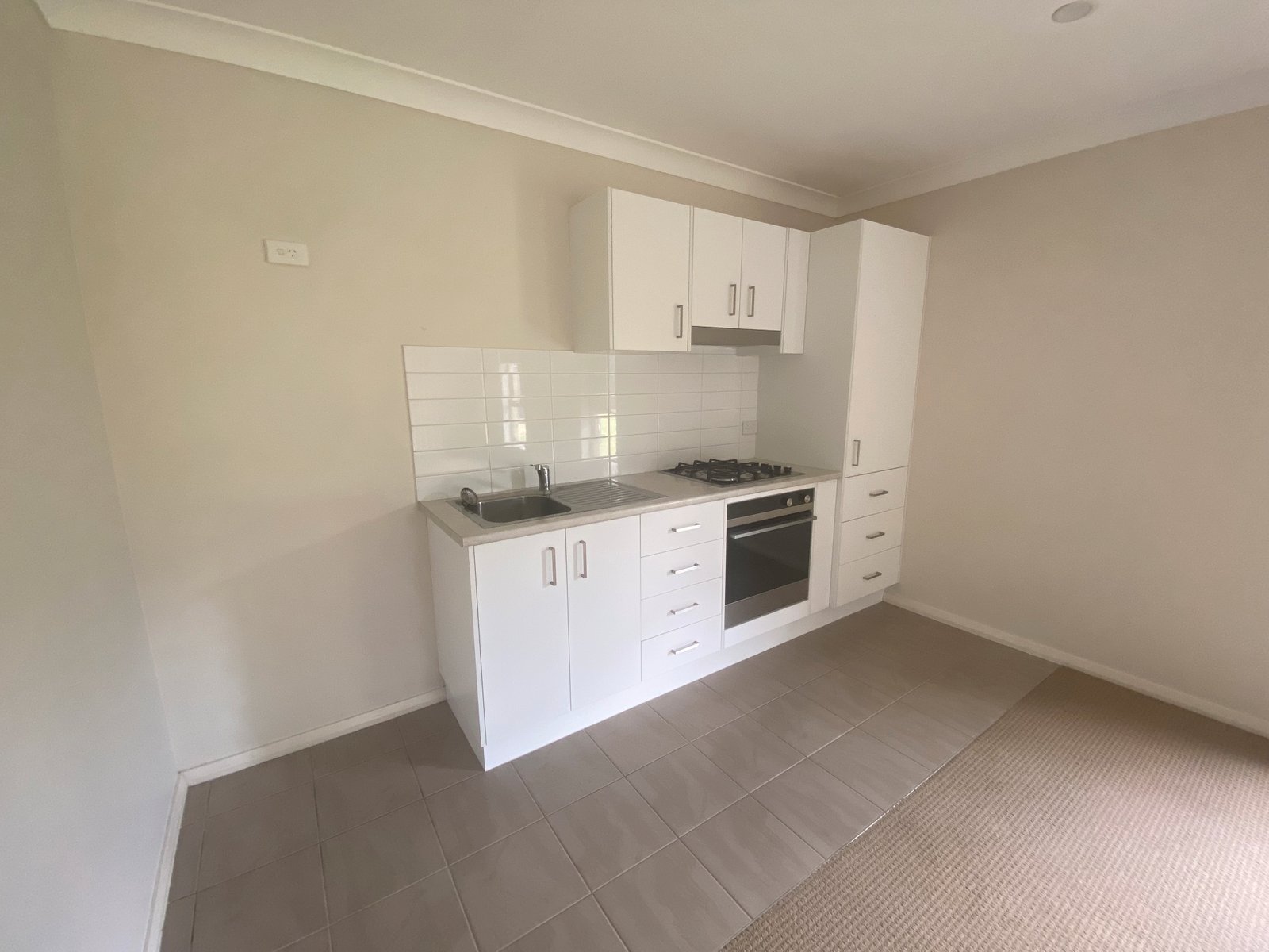 26B Eagle Avenue TAMWORTH 4