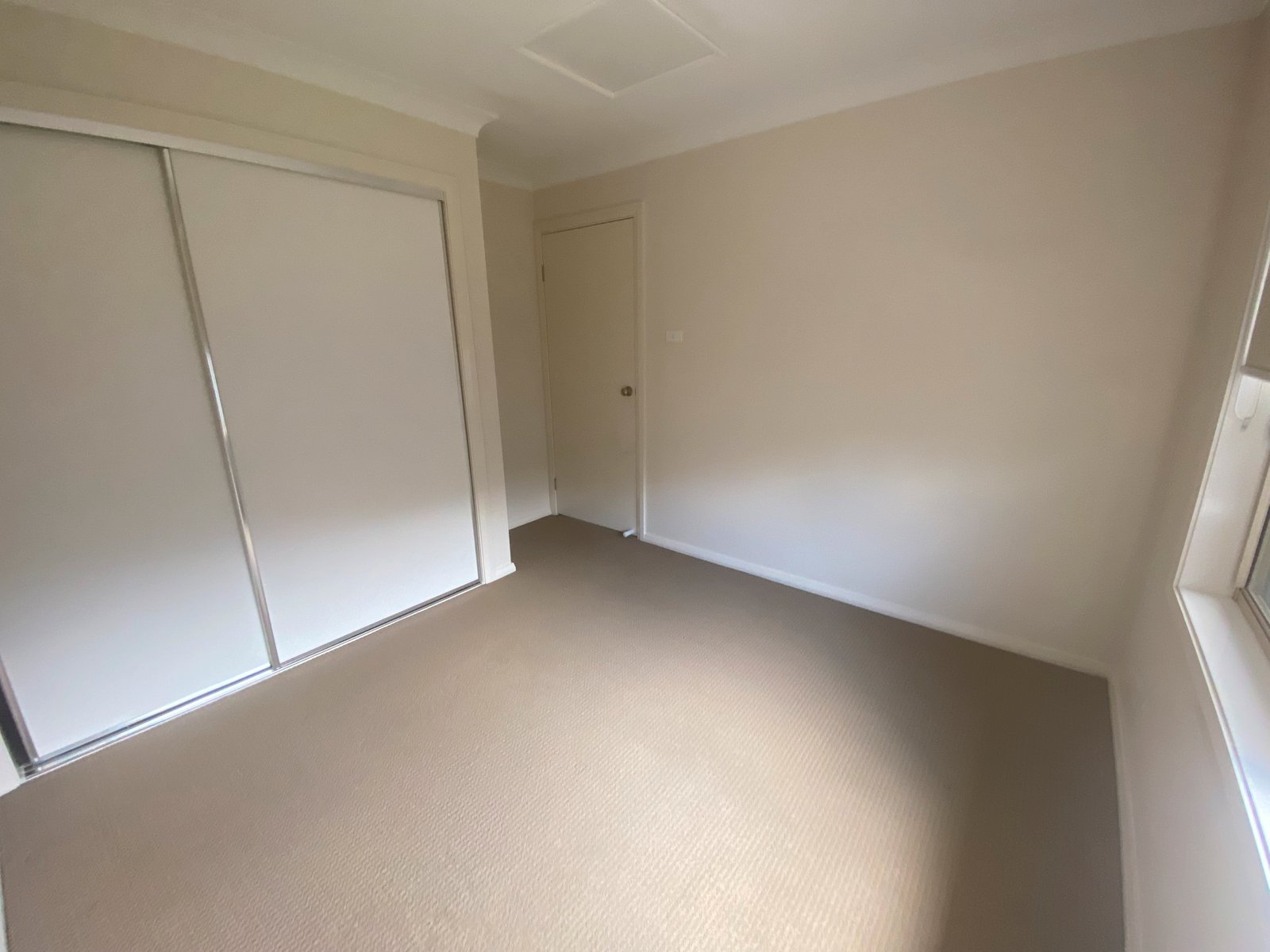 26B Eagle Avenue TAMWORTH 7